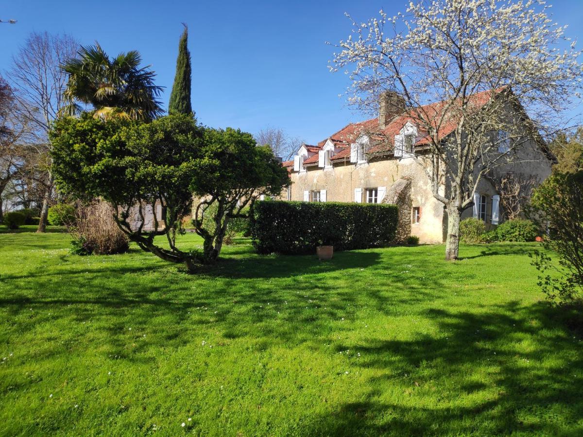Au Chateau Juillac Dış mekan fotoğraf